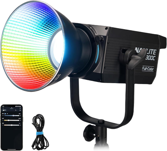 NANLITE FS-300C 300W RGB 스튜디오 스포트라이트 1번 사진
