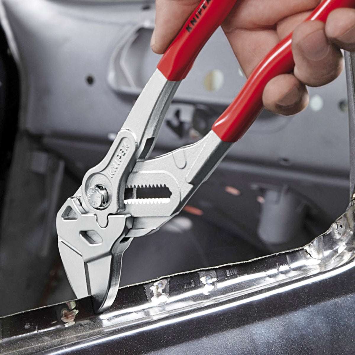 KNIPEX 플라이어 렌치 00 20 06 US2 (7, 10, 12인치) 4번 사진